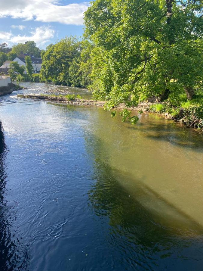 Riverbank Cottage Lake District Double Balcony Egremont  エクステリア 写真